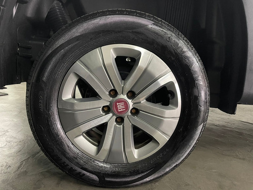 Fiat Toro 1.8 Endurance 16v Flex 4x2 Aut. 4p