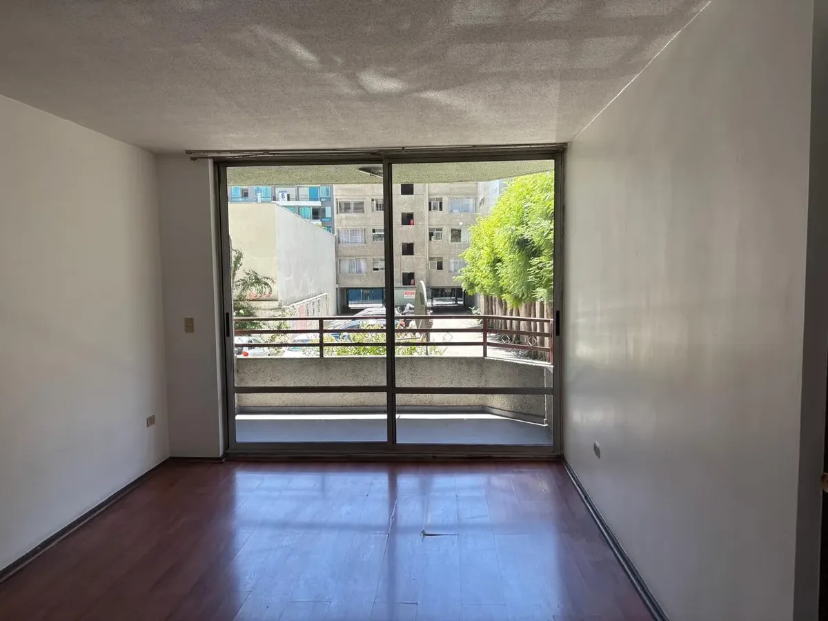 Imagen 2 de 11 de Departamento En Barrio Universitario 1d 1b