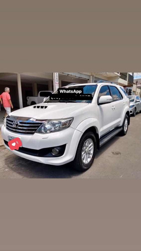 Toyota Sw4 2014 3.0 Srv 7l 4x4 Aut. 5p