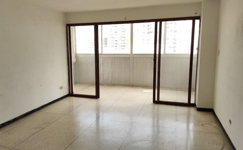 Imagen 2 de 9 de Apartamento En Venta En La Candelaria Lv 0412.210.4403