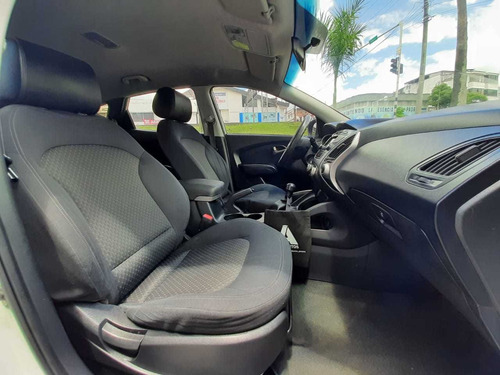 Hyundai Tucson Ix35 Gl 2011