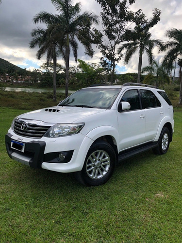 Imagem 2 de 10 de Toyota Hilux Sw4 Srv 2015 3.0 4x4 Automática