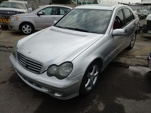 Mercedes-benz Clase C 3.2 320 Elegance V6 At 2005