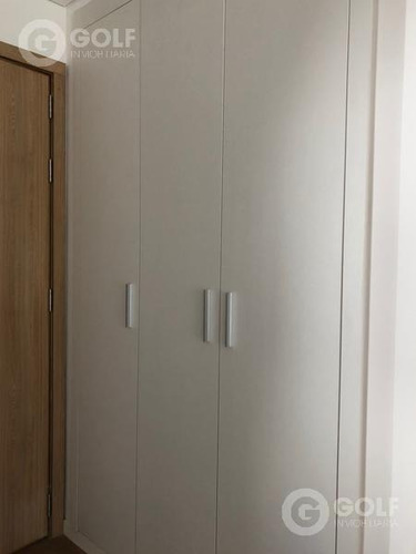 Apartamento Penthouse De 2 Dormitorios, Parrillero De Uso Exclusivo, Garaje, A Estrenar, Carrasco