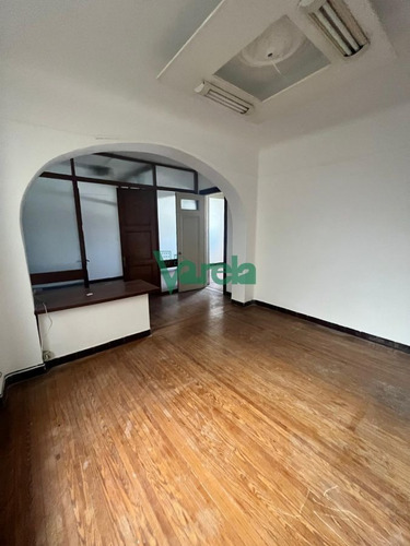 Imagen 2 de 16 de Venta Apartamento Centro De Estilo - Montevideo Centro Montevideo