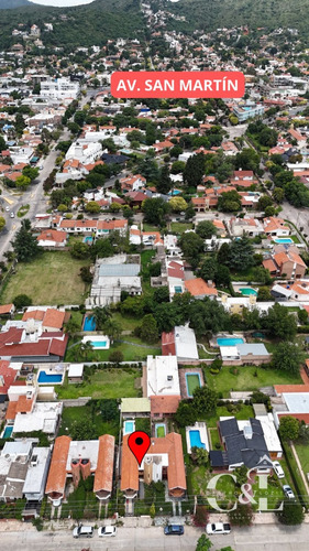 Ph De 3 Dormitorios Con Pileta En Santa Rita Del Lago, Villa Carlos Paz