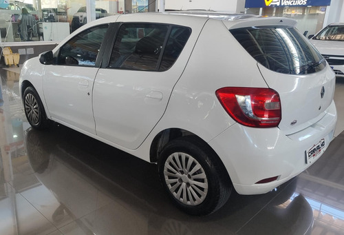 Renault Sandero 1.0 16v Expression Hi-flex 5p