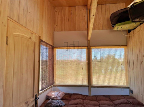 Casa En Venta De 1 Dorm. En Cobquecura