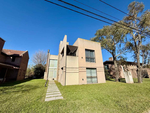 Casa En Venta En Pergamino En Sirio Libanés