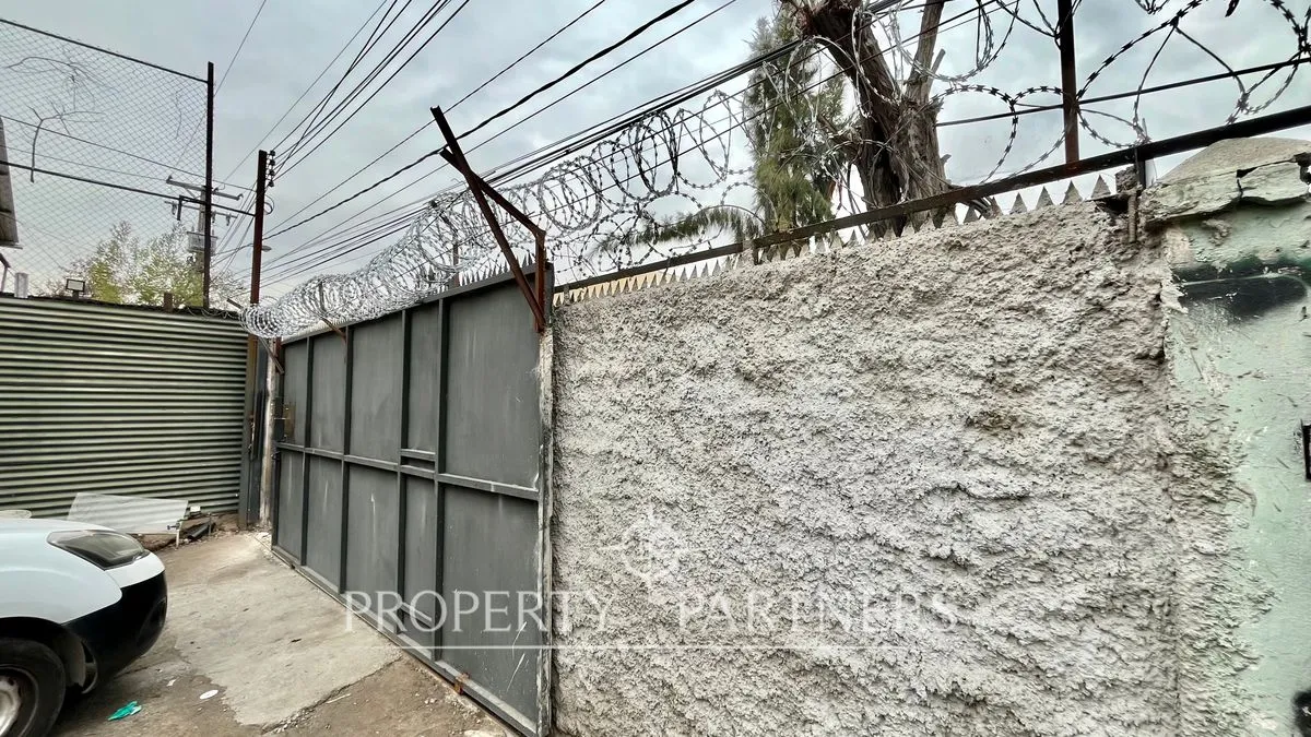 Imagen 3 de 8 de Venta De Excelente Y Gran Galpón