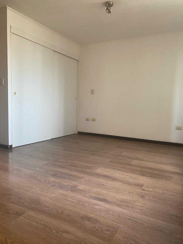 Departamento Excelente Ubicación, Jofré 70 (30421)