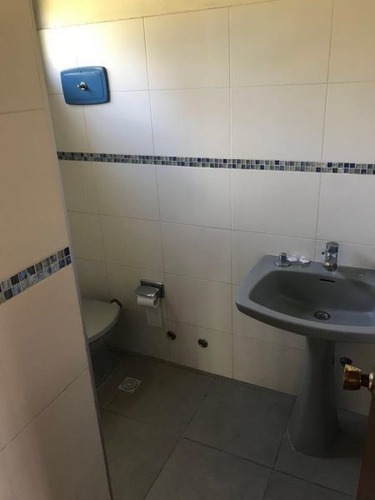 Chacra De 6 Suites, Piscina, Parrillero Y Hermosas Vistas !!