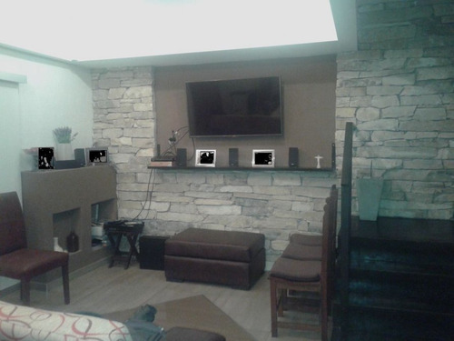 Casa De 4 Ambientes Sobre Capdevilla Y Granaderos Exelente E
