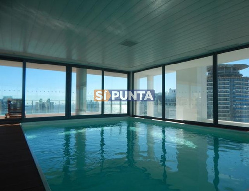Imagen 26 de 28 de Torre De Categoría Con Piscina En Piso 16