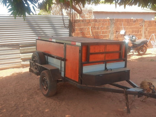 Imagem 2 de 4 de Carretinha/reboque