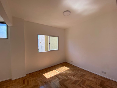Impecable Dos Ambientes Avellaneda Centro En Alquiler