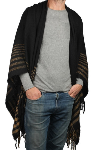 Imagen 4 de 4 de Ruana Poncho Mantón Hombre Escocés Cuadros Kilt