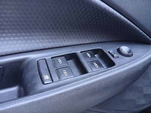 Chevrolet Onix 1.0 TURBO FLEX PLUS LT MANUAL