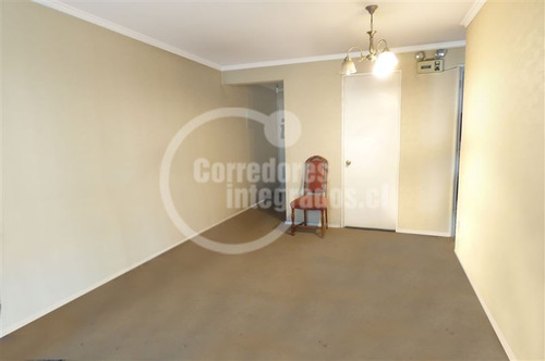 Departamento En Arriendo De 2 Dorm. En Santiago