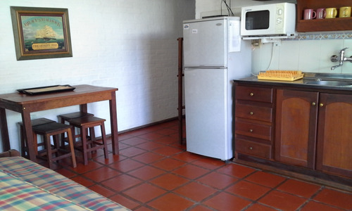 Alquiler Temporada Y Anual Casas La Paloma Rocha Balconada Grulla Los Botes La Mula Calle 13 1-2 Dormitorios