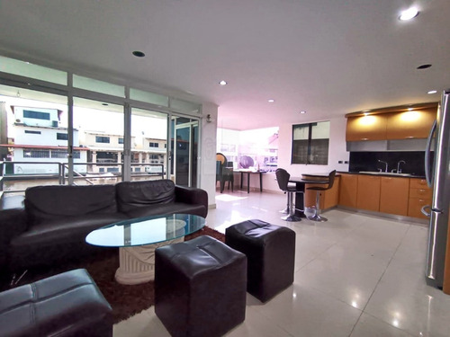 Imagen 4 de 11 de En Venta Casa Bote, Sector Aquavillas A