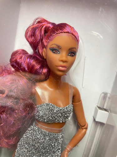Barbie Looks 9 Petite Collector Pelirroja Afroamericana (Usado)
