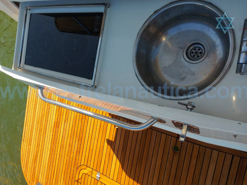 Imagem 5 de 9 de Lancha Cimitarra 50 Barco Iate N Ferretti Azimut Intermarine