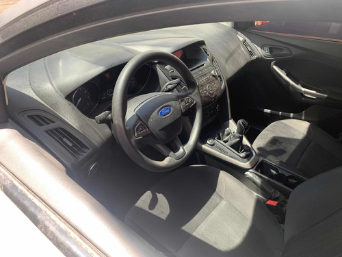 Imagen 14 de 24 de Ford Focus Iii 2016 1.6 Sedan S