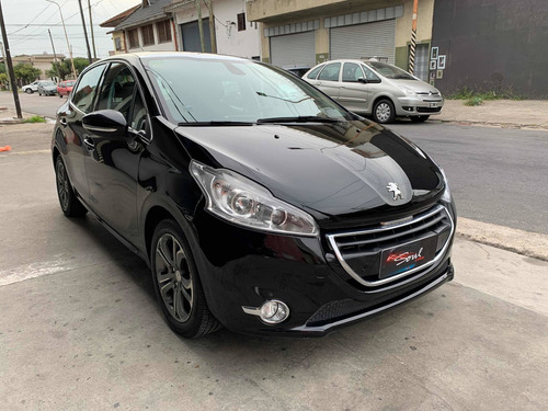 Peugeot 208 1.6 Feline 2013