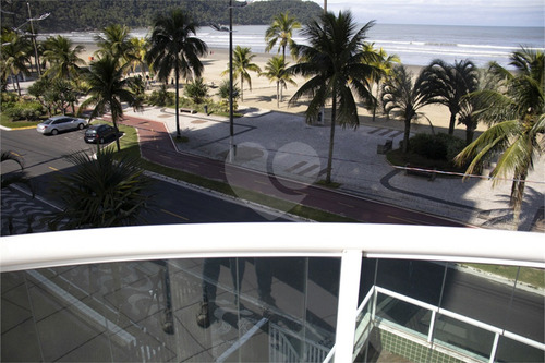 Imagem 11 de 30 de )3 Dormitórios, 02 Suites, 02 Vagas, 02 Salas, 05 Banheiros, Perto Da Praia Do Forte. Praia Grande. - Reo490386