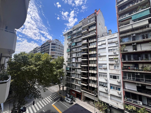 Excelente Oportunidad En El Corazón De Recoleta