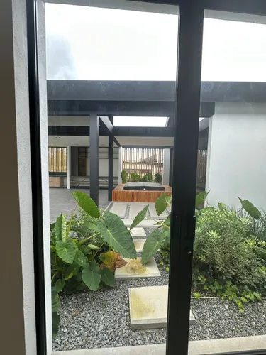 Casa En Venta En Llanogrande. Cod V12575