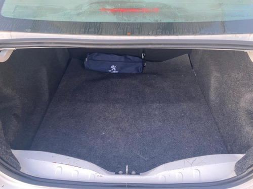 Peugeot 301 Hdi Allure 1.6 Excelente- Primera Mano.