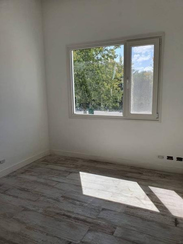 Imagen 17 de 29 de Retasada! Excelente Casa En Venta En Nordelta! Muy Buena Ubicacion, Calidad Premium!!