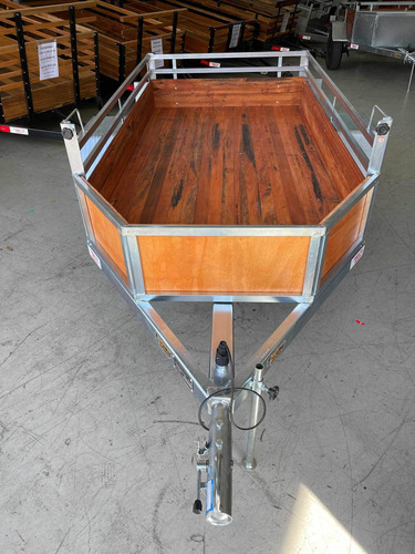 Carretinha Fazendinha De Chapa Com Caixinha 2.00 X 1.20 X 40