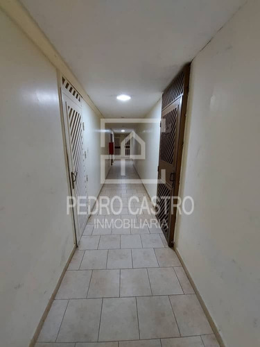 Imagen 8 de 15 de Pedro Castro Inmobiliaria Vende Apartamento En Residencias Vista Hermosa, Sector Villa Africana #buenaubicacion #bienesraices #inmobiliaria #pedrocastro