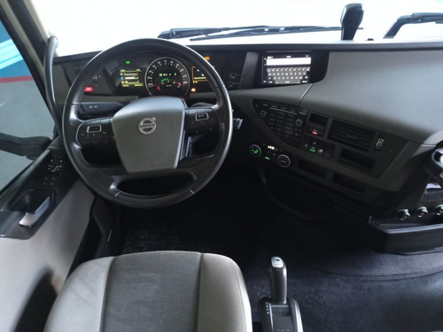 Imagem 10 de 15 de Volvo Fh460 6x2 2020 Fh 460