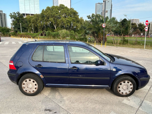 Volkswagen Golf 1.6 Comfortline
