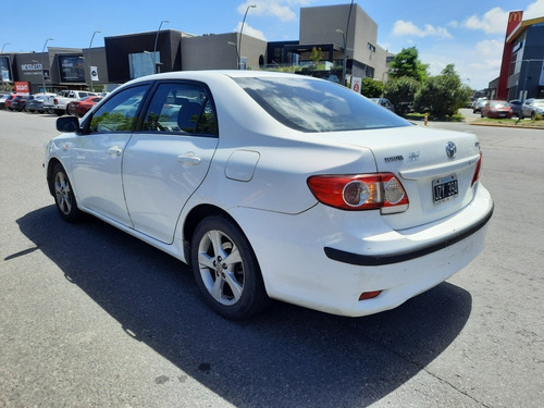 Imagen 16 de 16 de Toyota Corolla 2011 1.8 Xei Mt