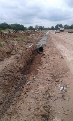 Imagen 8 de 17 de Depósito - Hurlingham