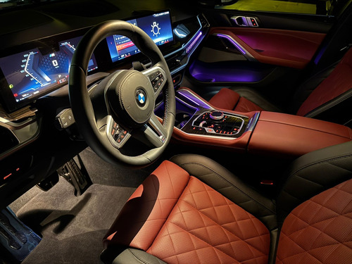 Excelente Bmw X6 M60i 2025