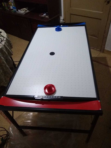 Imagen 10 de 10 de Alquiler Inflable/cama Elástica/yenga Gigante/ Metegol /tejo