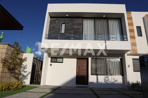 Casa En Venta San Isidro Juriquilla Rcv230729-ml