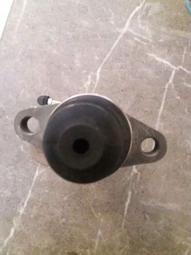 Bombin Inferior Del Clutch(croche) Camion 1720 Mercedes Benz