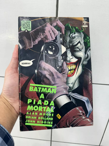 Hq Batman - A Piada Mortal - Edição De 1988 Abril (usado) (Usado)