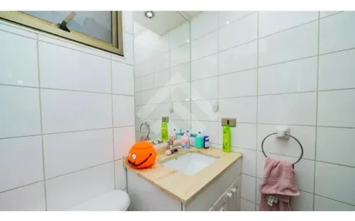 Departamento En Venta De 3 Dorm. En Santiago