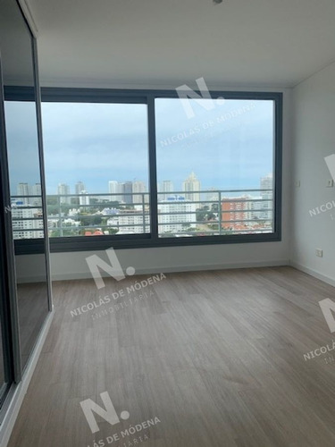 Imagen 27 de 30 de Oportunidad En Alexander Boulevard - Punta Del Este Mansa