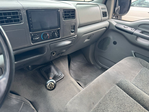 Ford F250 Xlt L - 2004