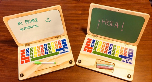Imagen 2 de 4 de Pizarra Notebook Compu Infantil En Madera Pizarra Marcador