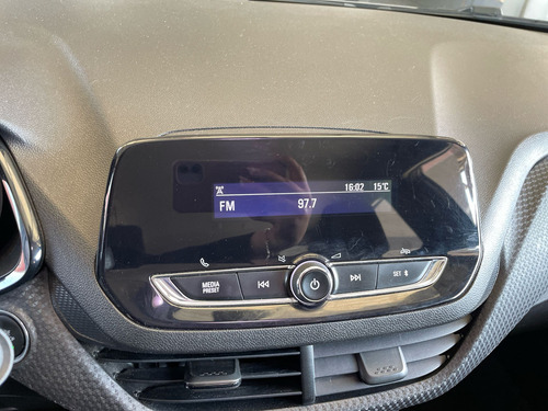 Chevrolet Onix 1.0 LS At